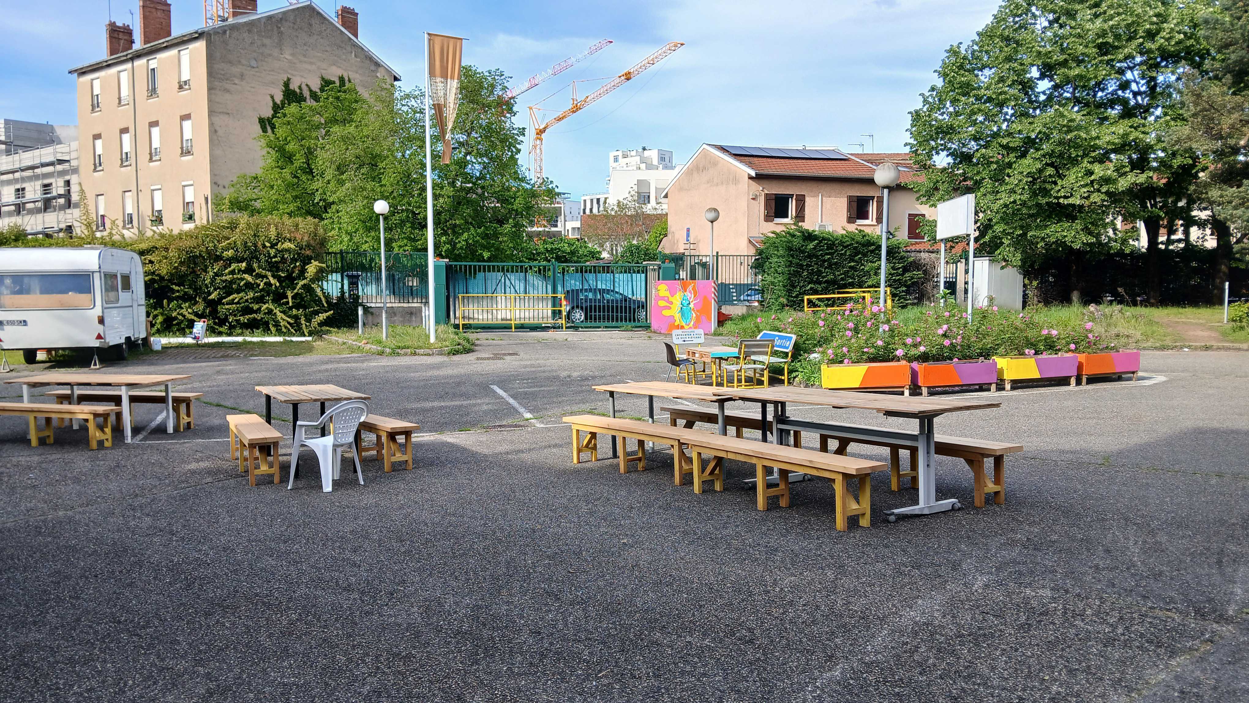 BOB (Bâtiment Ouvert aux Bifurcations) à L'étape 22D - Locaux bureaux / ateliers / halles / sous-sols