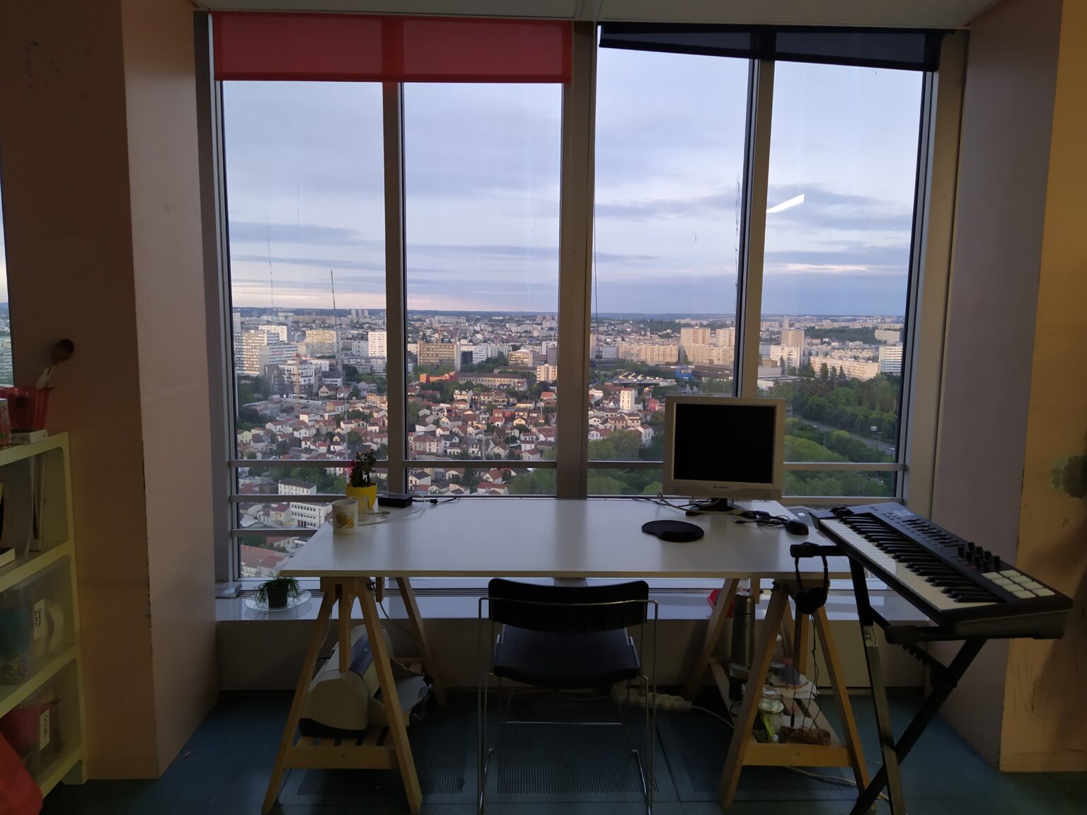 Les Mercuriales, bureau avec vue, tiers-lieu relevant de l'urbanisme transitoire - Plateau Urbain