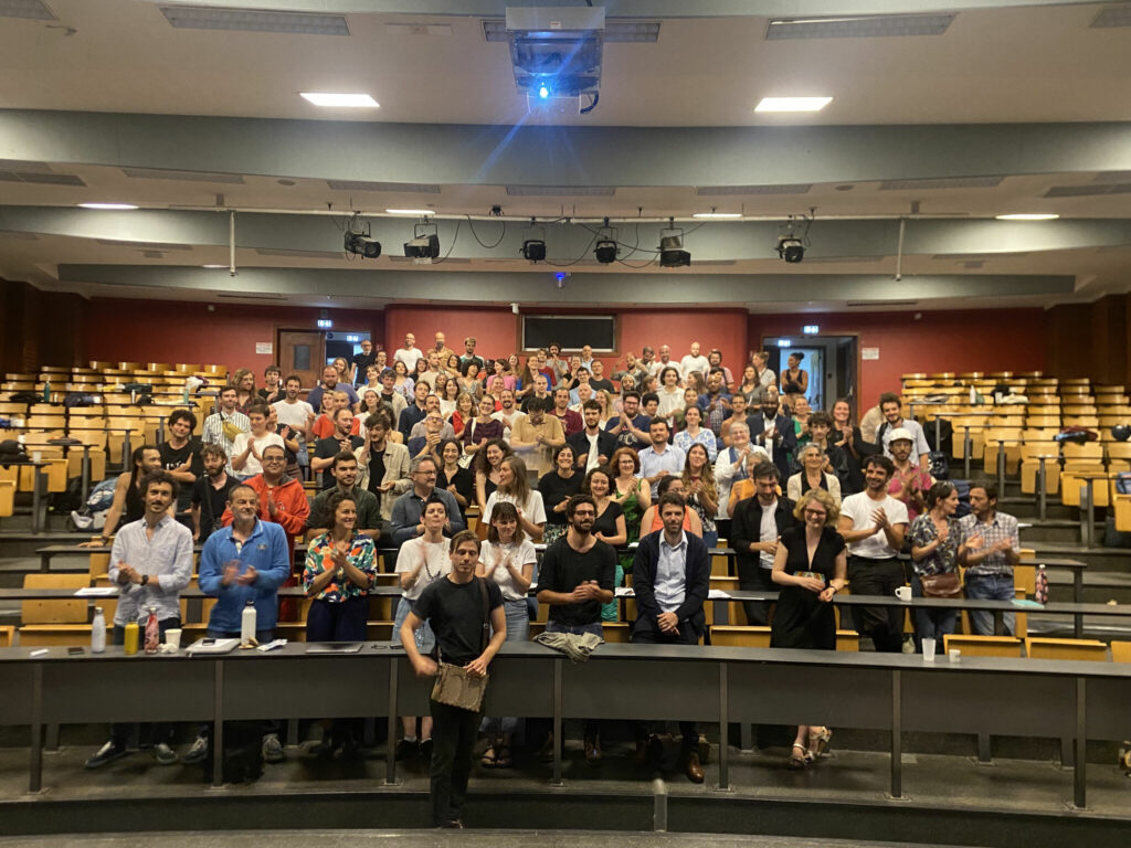 Photo souvenir de l'assemblée générale 2023, avec tous les membres de la coopérative présents ce jour-là - Plateau Urbain