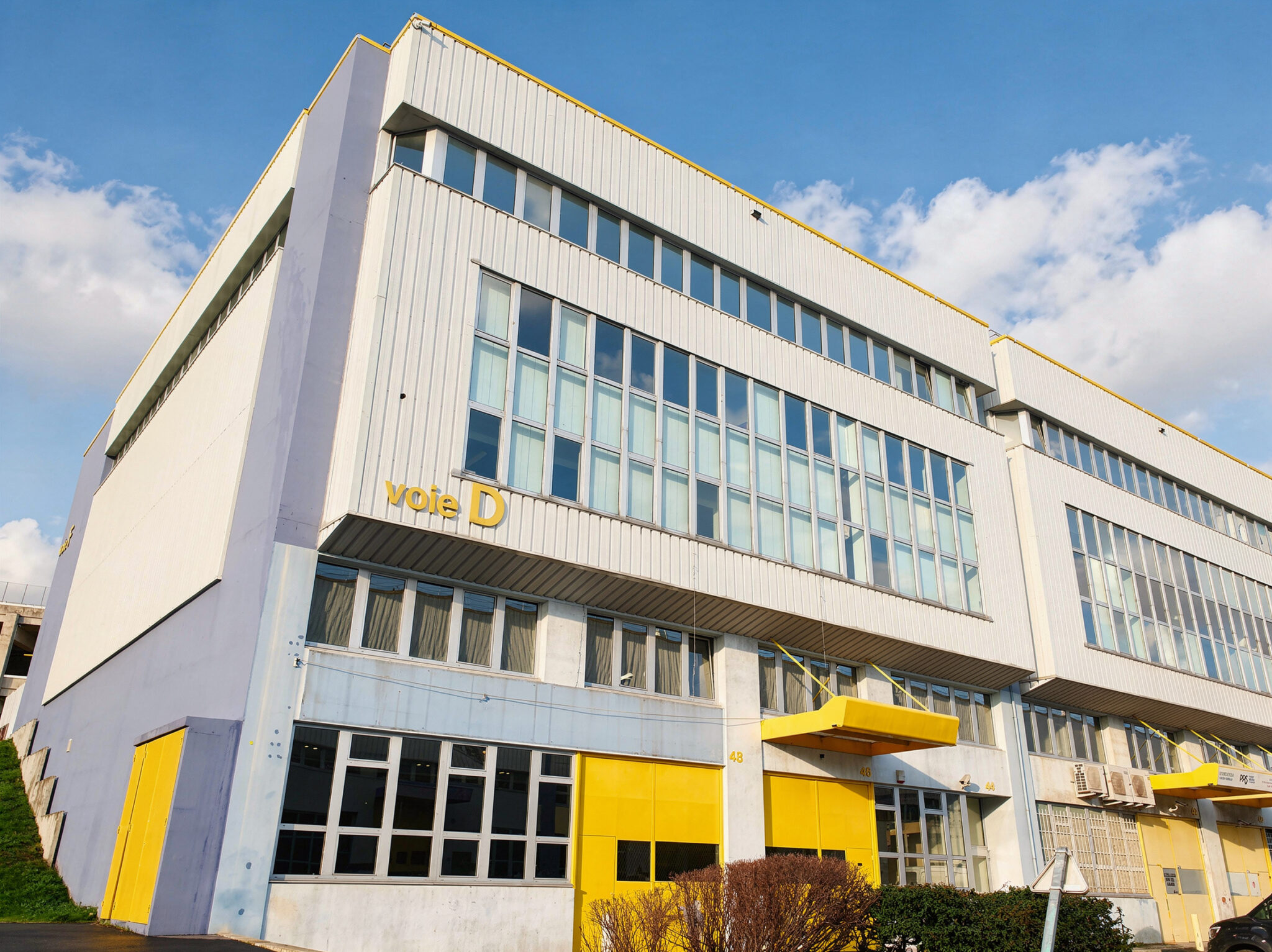 Photo bâtiment 5 ext (1)